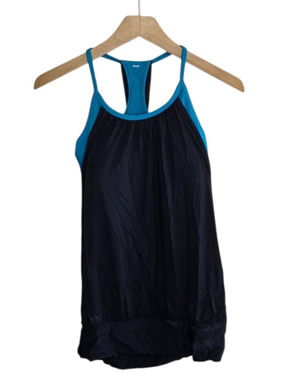 Lululemon No Limits Black Loose Fit Blousy Tank Attached Teal Bra Size 6 Sporty